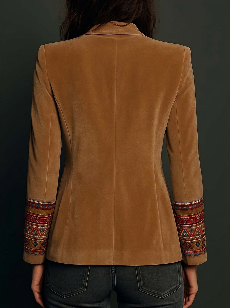 ARACELI | Blazer de Terciopelo con Bordados Bohemios