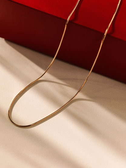 Cadena Suave, Elegante y Moderna