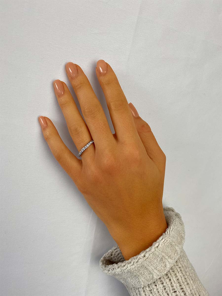 Anillo Radiante de Brillo Claro