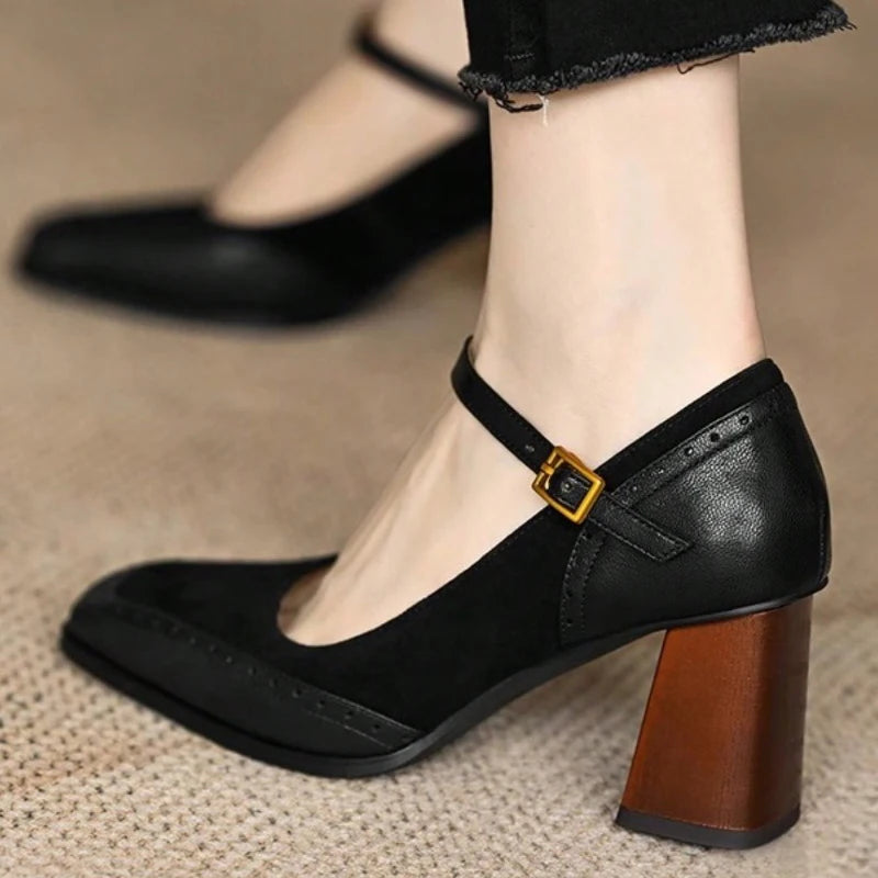 MONICA - Zapatos Vintage de Punta Cuadrada Negros