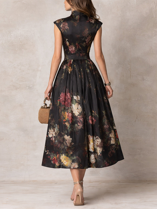 Vestido Midi de Satén Plisado con Cuello Cut-Out Negro