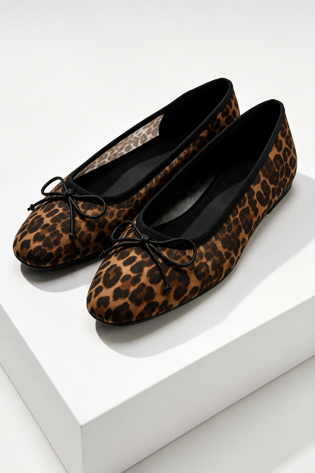bailarinas-malla-leopardo-lazo-gloria