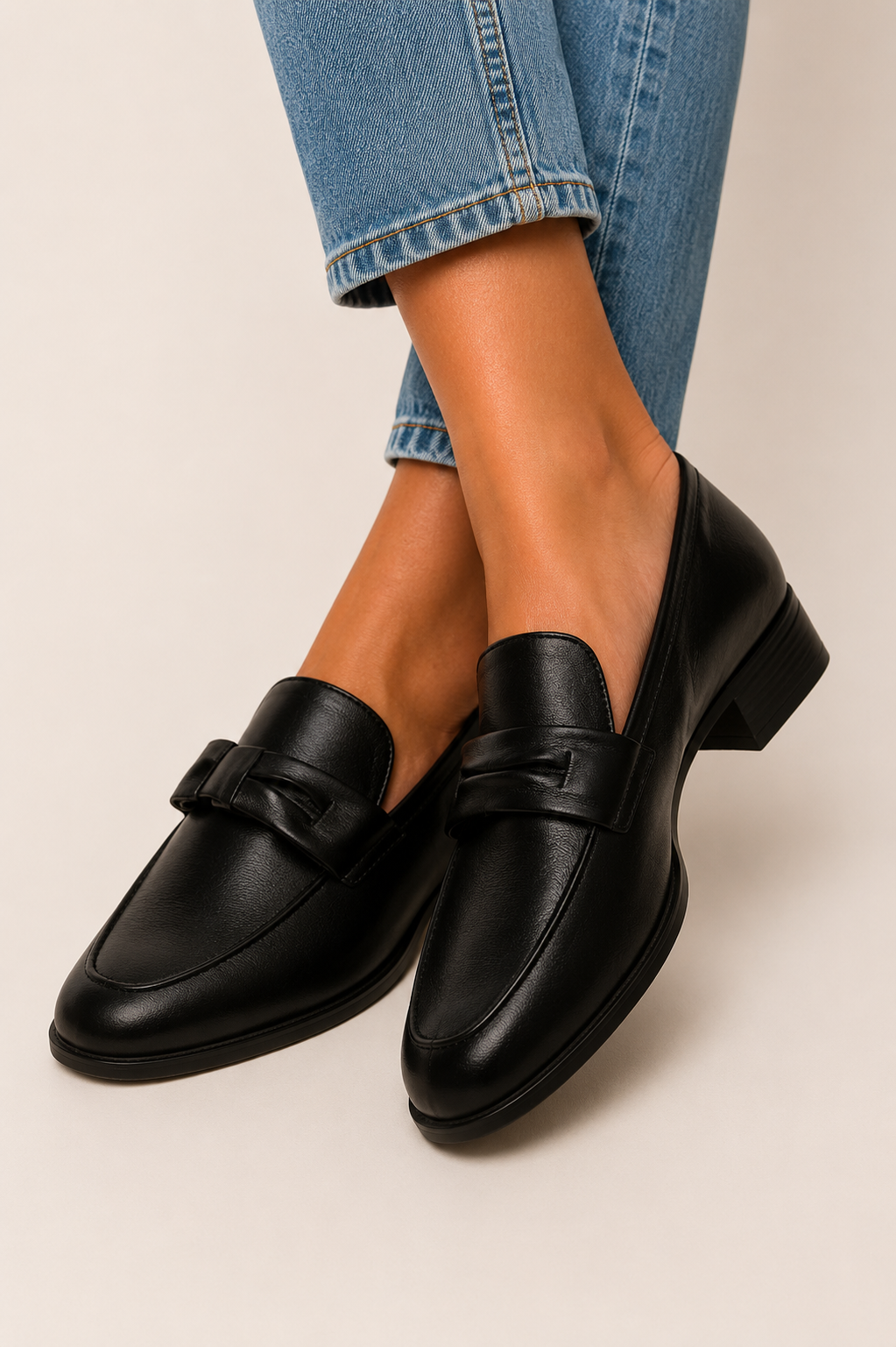 celeste-mocasines-de-ante-topo-con-punta-cuadrada