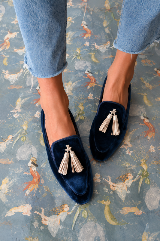 olivia mocasines de terciopelo azul con borlas