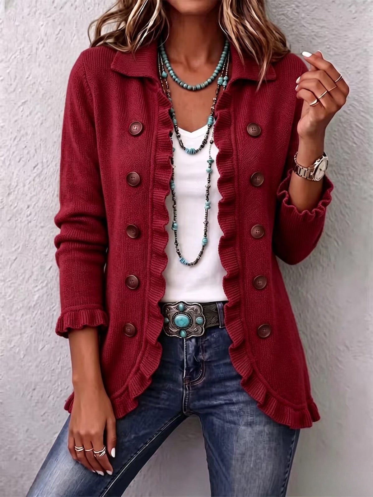 AMPARO | Chaqueta de Punto Rojo Rubí con Volantes